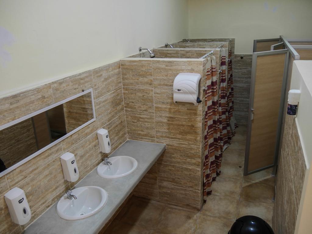 איקה Wild Olive Guest House מראה חיצוני תמונה